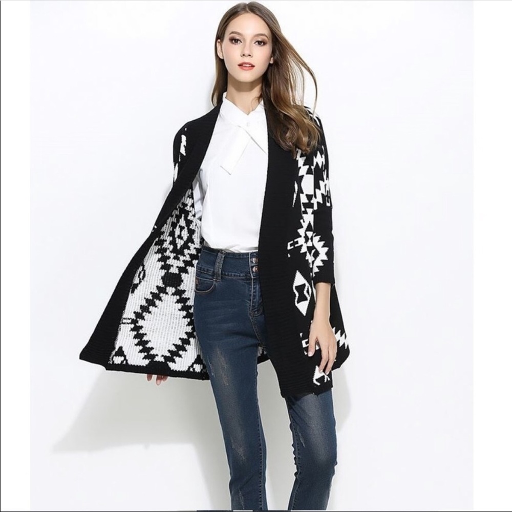 Knitted Geometric Print cardigan sweater
